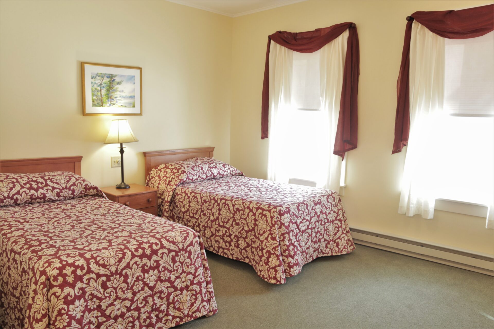 Charming Inn Stay | Cozy Rooms & Unforgettable Service